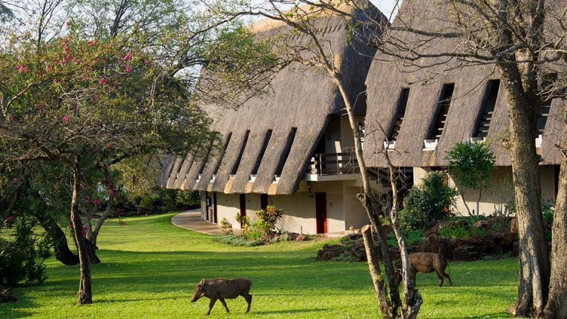 vicfalls river lodge